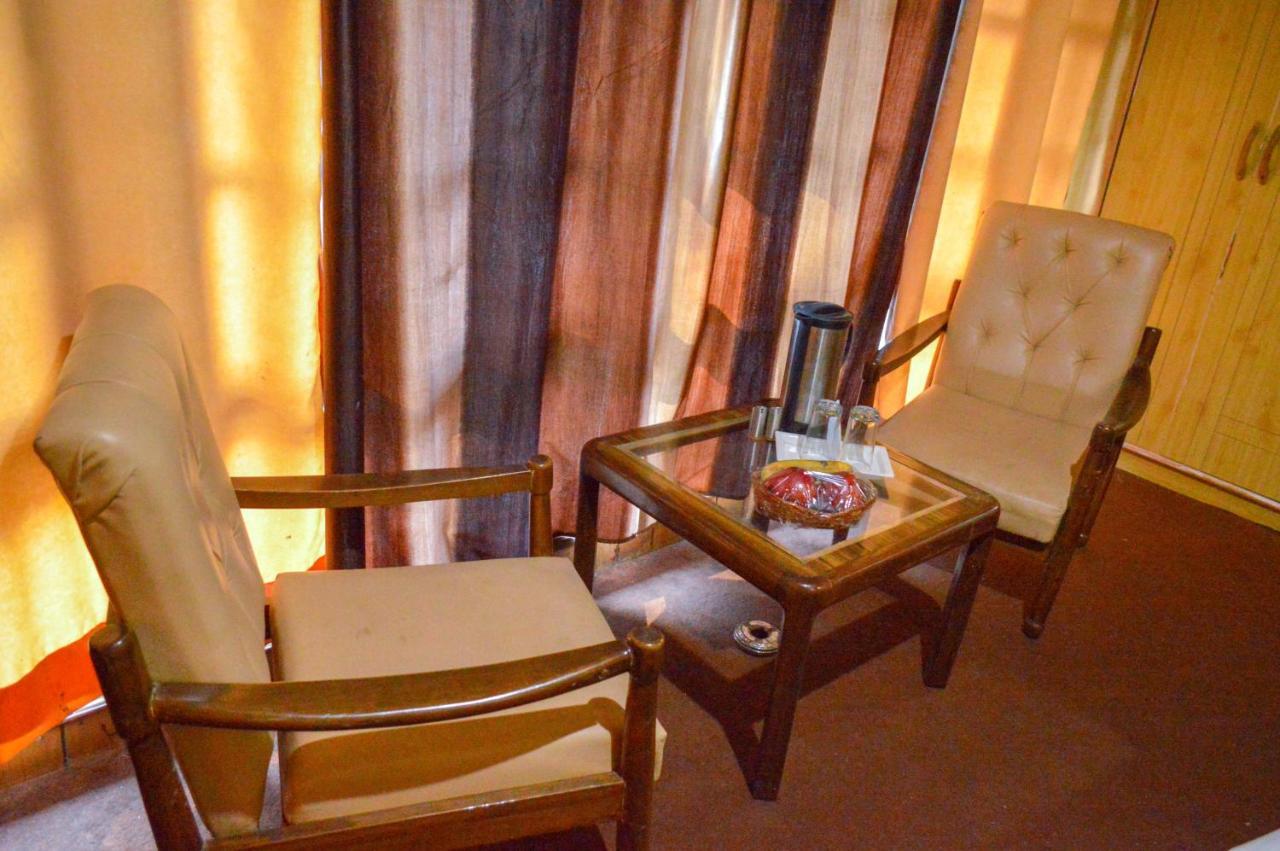 Hotel Pine Grove-Mall Road Manali  Exterior photo
