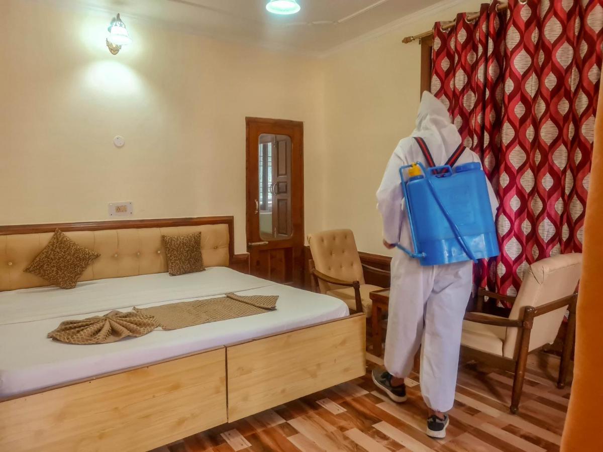 Hotel Pine Grove-Mall Road Manali  Exterior photo
